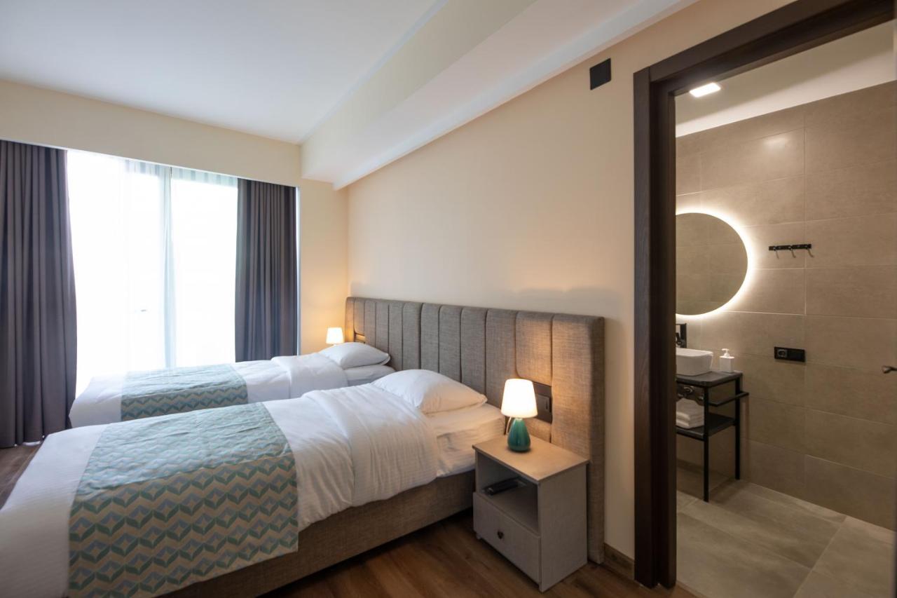 Hotel Takara Dedoplis Tskaro エクステリア 写真